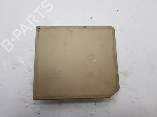 Fuse box RENAULT CLIO III (BR0/1, CR0/1) 1.2 16V (BR0P, CR0P) | BP28029236E1 