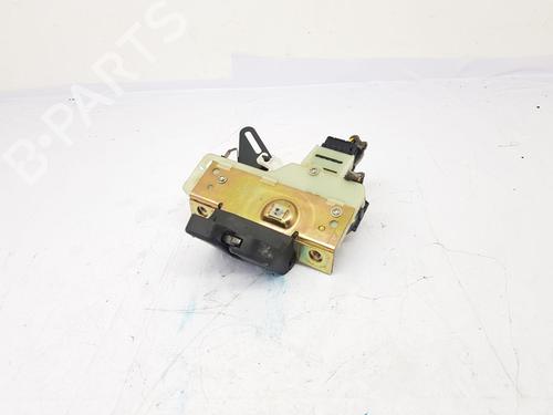 Used Tailgate lock Tailgate lock VOLVO V70 II (285) 2.4 (170 hp) 33559333 33559333