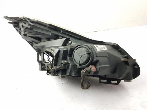 Left headlight VAUXHALL CORSA Mk III (D) (S07) 1.4 (L08) | BP27353319C28 
