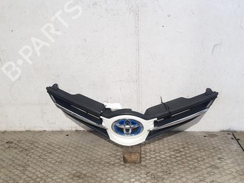 Used Grille Grille TOYOTA AURIS (_E18_) 1.8 Hybrid (ZWE186_, ZWE186R) (136 hp) 35933948 35933948