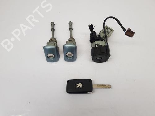Used Ignition barrel Ignition barrel PEUGEOT 5008 (0U_, 0E_) 2.0 HDi 150 / BlueHDi 150 (150 hp) 34384321 34384321