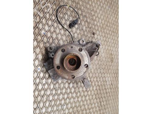 Used Right front steering knuckle Right front steering knuckle VOLVO V70 II (285) D5 (163 hp) 36567675 36567675