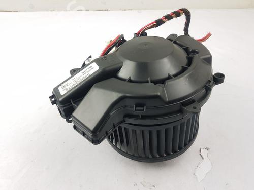 Heater blower motor MERCEDES-BENZ GLE (W166) 250 d 4-matic (166.004) | BP31841979M62 