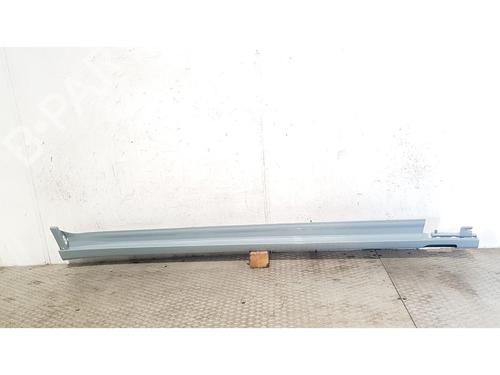 Højre sidekjole Højre sidekjole BMW X3 (G01, F97, G08) M Competition (510 hp) 39533967 39533967