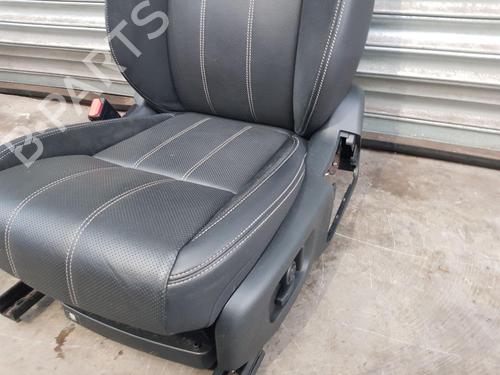 Left front seat LAND ROVER RANGE ROVER VELAR (L560) | BP30914904C15