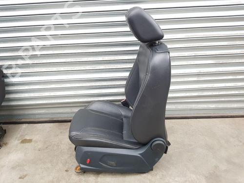 Right front seat FORD FIESTA VI (CB1, CCN) 1.6 Ti | BP26903388C16 