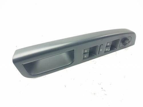 Used Right front window switch Right front window switch 36812883 36812883
