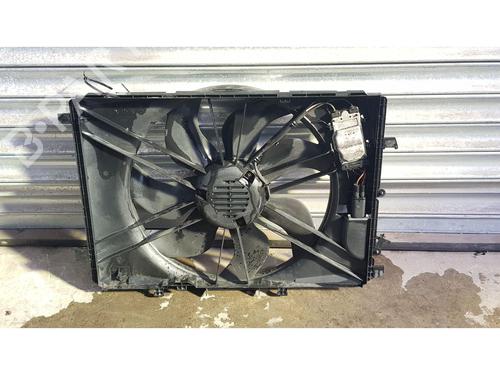 radiator-fan-mercedes-benz-c-class-t-model-s204-2007-2008-2009-2010-2011-2012-2013-2014-33186406 main image
