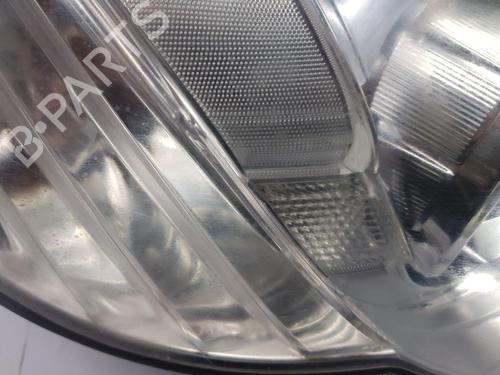 Right headlight SUBARU LEGACY IV (BL) 2.0 AWD (BL5) | BP29984477C29