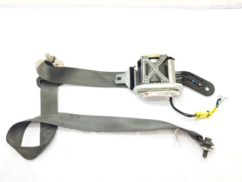 Used Front right seatbelt HONDA JAZZ III (GE_, GG_, GP_, ZA_) 1.3 HYBRID (GP1) (102 hp) 28157869