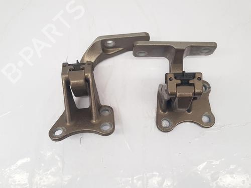 hingedoor-check-strap-land-rover-defender-station-wagon-l663-2019-35967052 main image