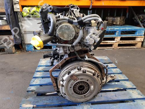 Engine RENAULT TRAFIC III Van (FG_) | BP26533324M1