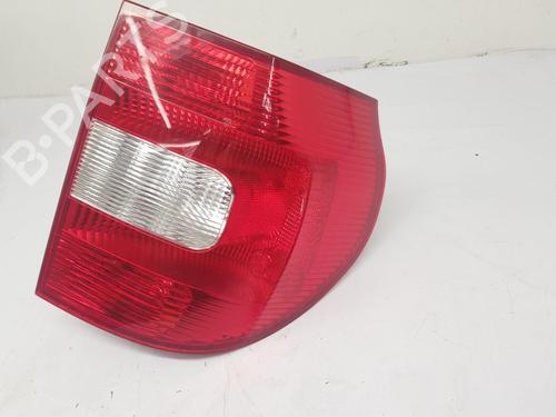 Right taillight SKODA YETI (5L) 2.0 TDI 4x4 | BP37606939C35 - Image 2