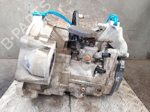 Gearbox VW GOLF VI (5K1) 1.6 TDI | BP28158158M3 - Image 4