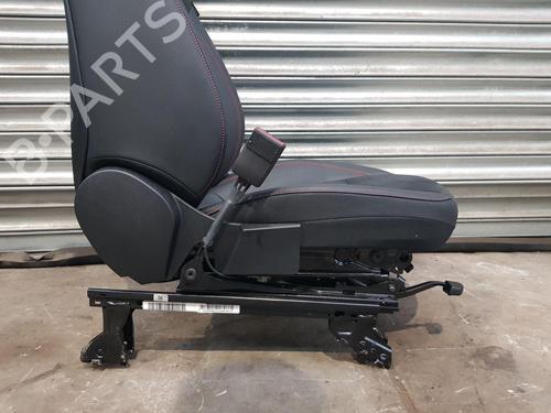 Right front seat MERCEDES-BENZ GLB (X247) GLB 200 d (247.612) | BP32846928C16 - Image 43