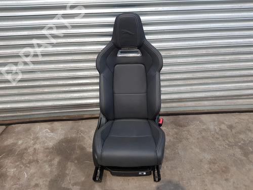 Right front seat JAGUAR I-PACE (X590) EV400 AWD | BP30914913C16 