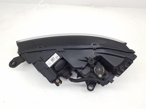 Højre forlygte SKODA SCALA (NW1)  | BP31574620C29 