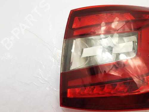 Right taillight SKODA OCTAVIA III Combi (5E5, 5E6) 2.0 TDI RS | BP28284139C35 