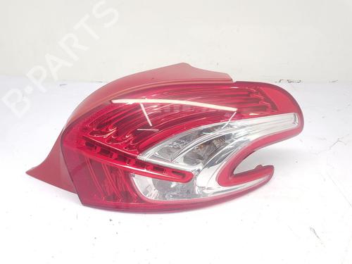 Used Right taillight PEUGEOT 208 I (CA_, CC_) 1.0 VTi (68 hp) 30554733