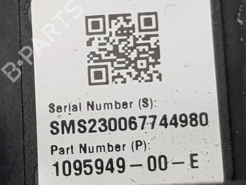 Electronic module TESLA MODEL Y (5YJY) EV Performance All-wheel Drive | BP35746031M83 - Image 4