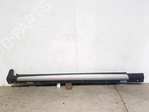 left-sideskirt-ford-focus-iv-hn-2018-30045359 main image