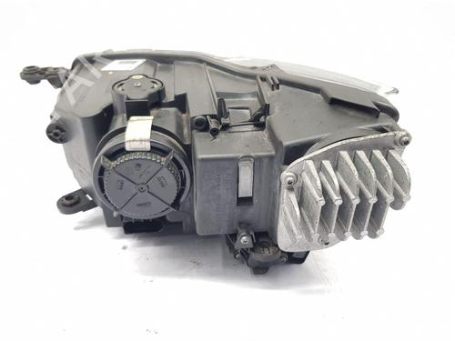 Right headlight SEAT LEON (5F1) 1.4 TSI | BP29597905C29 