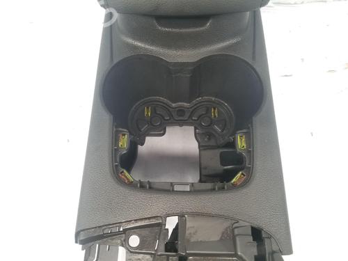 Armrest / Center console FORD FOCUS III 1.6 TDCi | BP40256515I20 - Image 6
