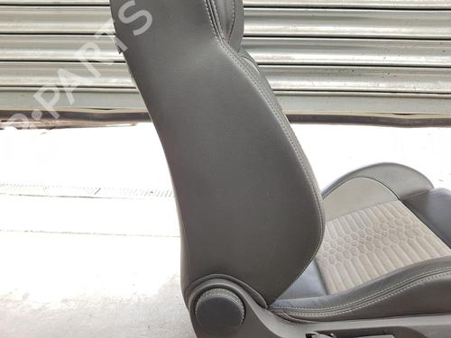Right front seat FORD FIESTA VI (CB1, CCN) 1.6 ST | BP27600641C16 