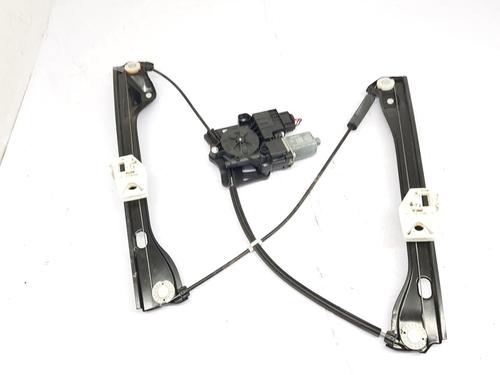 Vindusheismekanisme høyre foran SKODA FABIA III (NJ3) 1.0 TSI (95 hp) 32306501