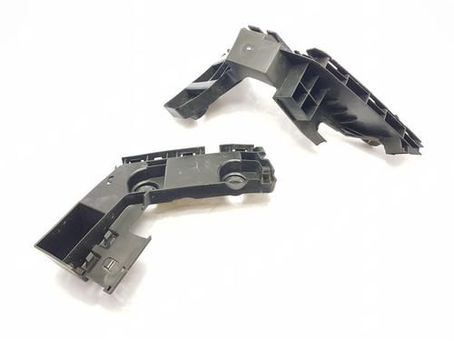 Used Rear bumper bracket VW GOLF VIII (CD1, DA1) 1.5 eTSI (150 hp) 30948684