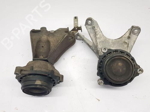 Used Engine mount BMW 2 Coupe (F22, F87) M2 (370 hp) 22673130