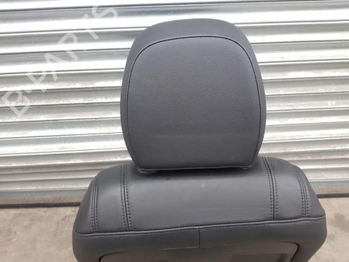 Right front seat ALFA ROMEO GIULIA (952_) 2.2 D (952AFA25, 952AFM25, 952ALA25) | BP28329809C16 
