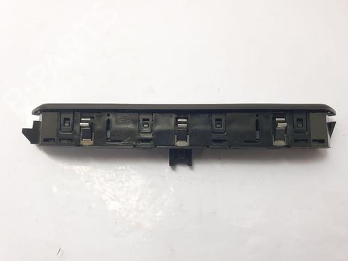 Switch BMW 7 (G11, G12) 740 d, Ld xDrive | BP22660698I30 