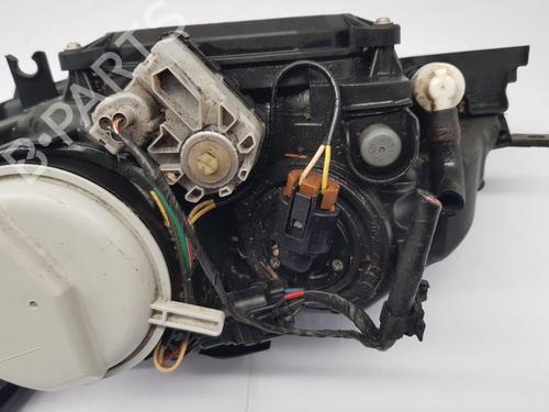 Right headlight SUBARU LEGACY IV (BL) 2.0 AWD (BL5) | BP29984477C29