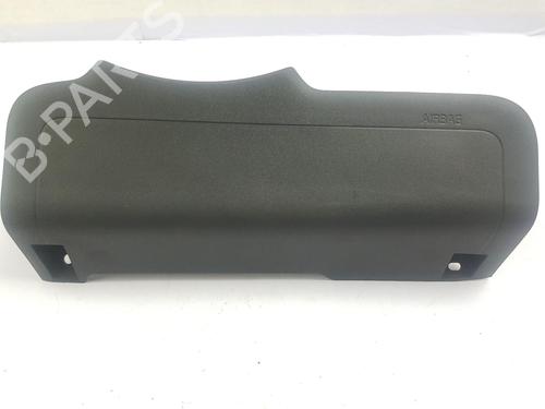 knee-airbag-volvo-v40-hatchback-525-t3-2012-2013-2014-2015-2016-2017-2018-2019-22659438 main image