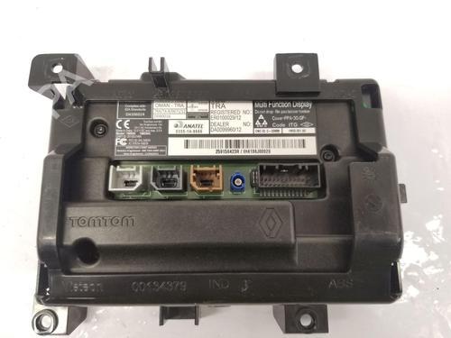 Radio RENAULT CAPTUR I (J5_, H5_) 0.9 TCe 90 | BP28049873E6 