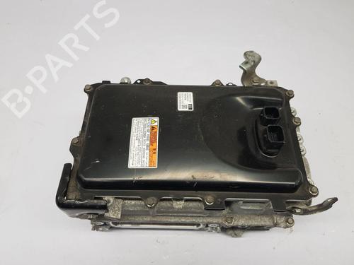 Used Inverter/Converter TOYOTA COROLLA Estate (_E21_) 1.8 Hybrid (ZWE211W) (122 hp) 30138048