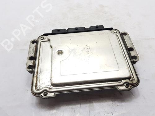 Engine control unit (ECU) VAUXHALL VIVARO A Van (X83) 1.9 DTI | BP30948524M57