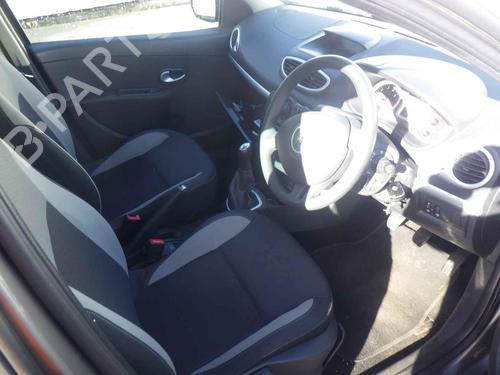 Left headlight RENAULT CLIO III (BR0/1, CR0/1) 1.2 (BR01, BR03, BR0E, CR0E) | BP32251986C28