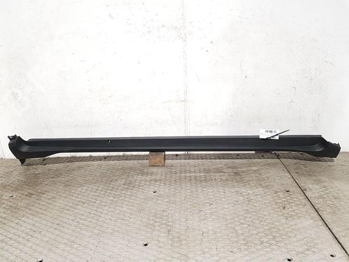 Højre sidekjole Højre sidekjole TOYOTA C-HR (_X1_) 1.8 Hybrid (ZYX10_, ZYX11_, ZYX10R, ZYX11R) (122 hp) 32331992 32331992