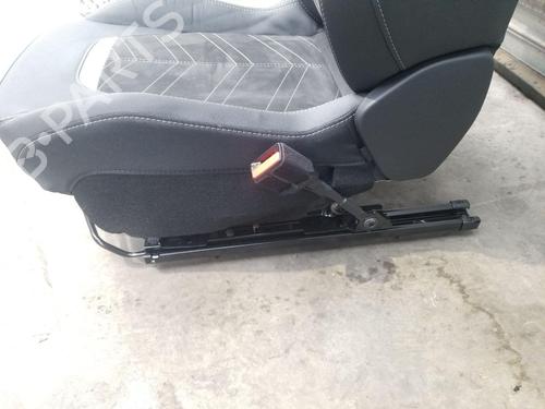 Right front seat OPEL CORSA F (P2JO) 1.2 (68) | BP28158166C16 - Image 12