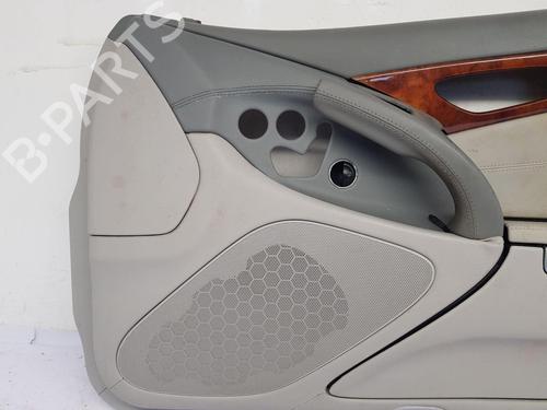 Garniture avant droite MERCEDES-BENZ SL (R230) 350 (230.467) | BP30891682C59