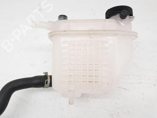 Expansion tank TOYOTA COROLLA Estate (_E21_) 1.8 Hybrid (ZWE211W) | BP22666509C120 