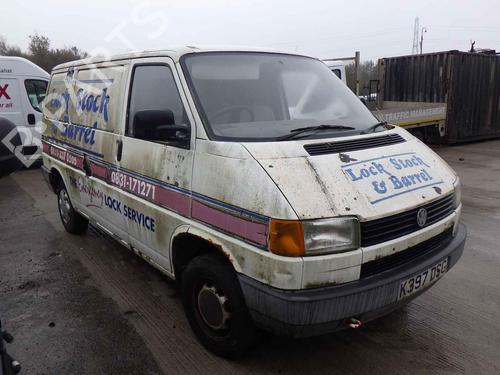 Brugte VW TRANSPORTER T4 Van (70A, 70H, 7DA, 7DH) 2.0 4426589