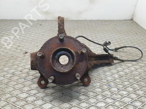 Used Right front steering knuckle NISSAN QASHQAI I (J10, NJ10) 1.6 (114 hp) 24704551