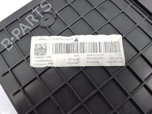 Glove box SKODA SUPERB III Estate (3V5) 2.0 TDI | BP31819760C95