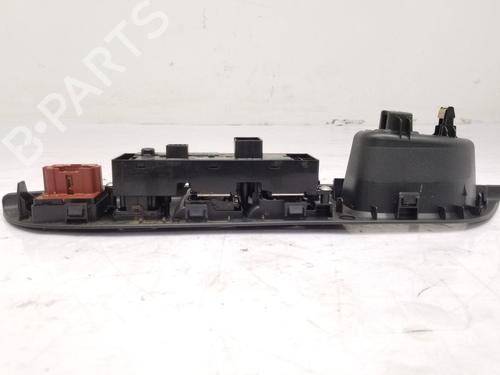 Right front window switch MITSUBISHI ASX (GA_W_) 1.6 MIVEC (GA1W) | BP28284045I26 
