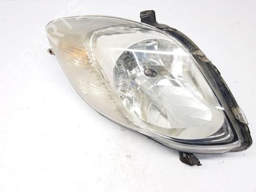 Used Left headlight TOYOTA YARIS (_P9_) 1.33 VVT-i (NSP90_, NSP90R) (100 hp) 29641911