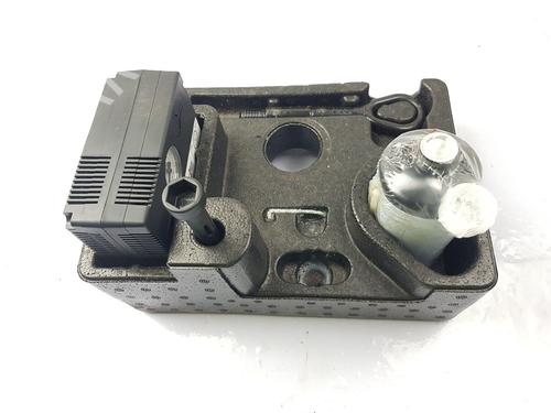 Kit pneu suplente Kit pneu suplente 38302591 38302591