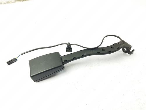 Front left belt tensioner VW GOLF VI (5K1) 1.6 TDI | BP29343304C87 